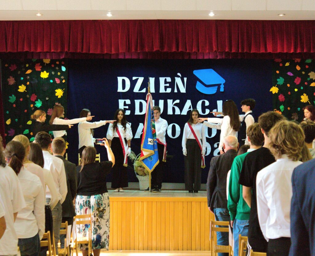 Ślubowanie Pierwszoklasistów i Dzień Edukacji Narodowej